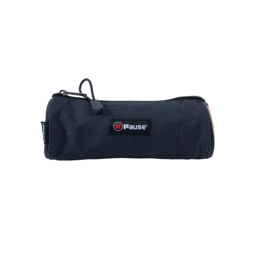 صورة مقلمية بوز كلاسيك بني