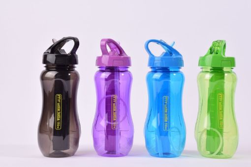 صورة زمزمية بلاستك شفاف